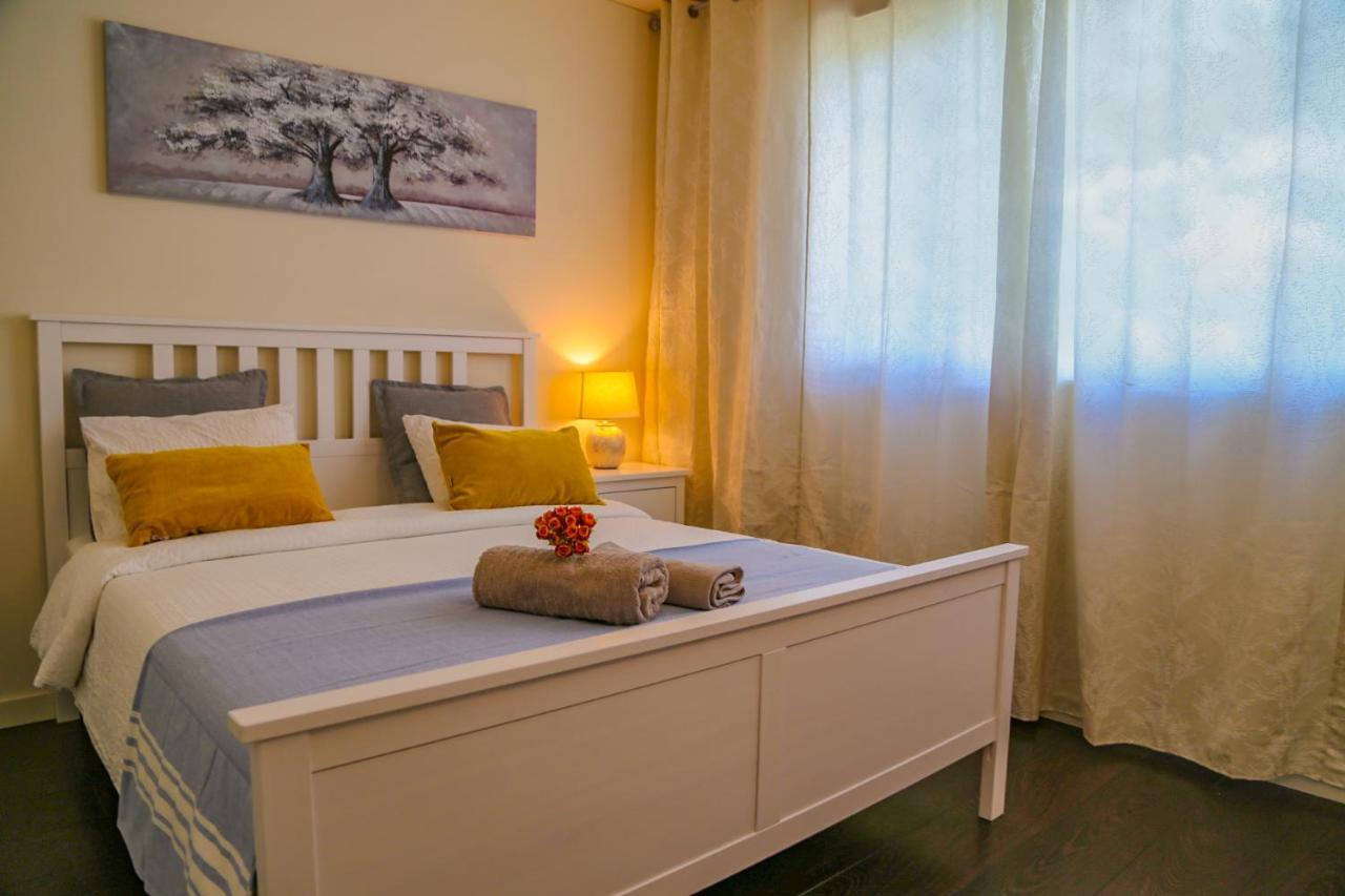 Bom Dia Parque Nacoes Lisboa W Apartman Kültér fotó